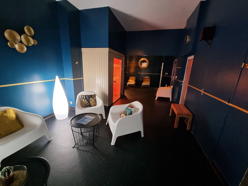 Brit Hotel Dinan Le Connetable, Dinan, France