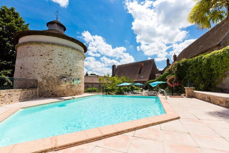 Grand Hôtel de Montespan-Talleyrand, Bourbon-l'Archambault, France