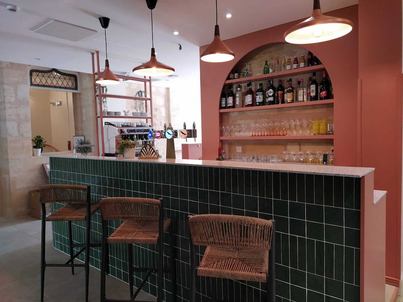 Bloom Hostel Bar & Garden, Bordeaux, France