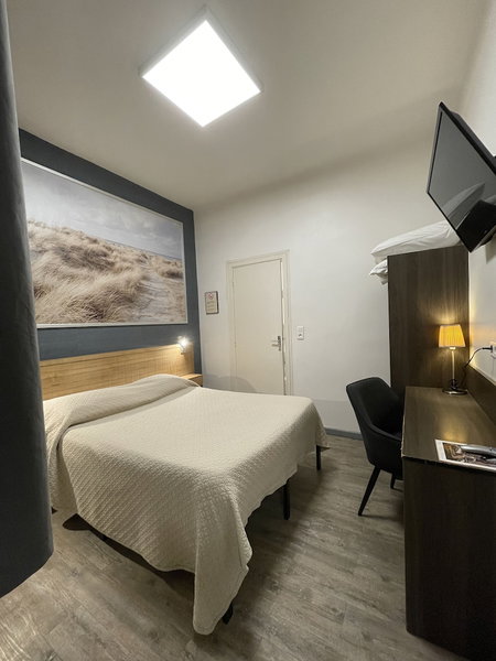 Hôtel MISTRAL Comédie Saint Roch, Montpellier, France