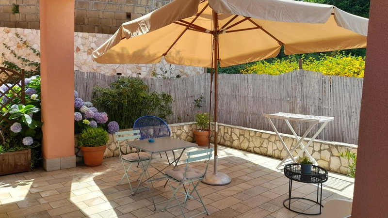 Sonnino B&B, Procida, Italy