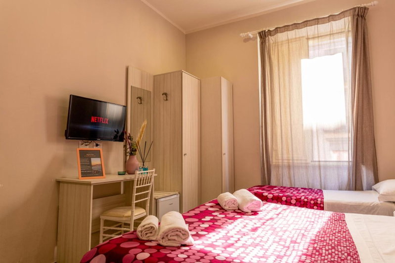 B&B alla Ferrovia, Naples, Italy
