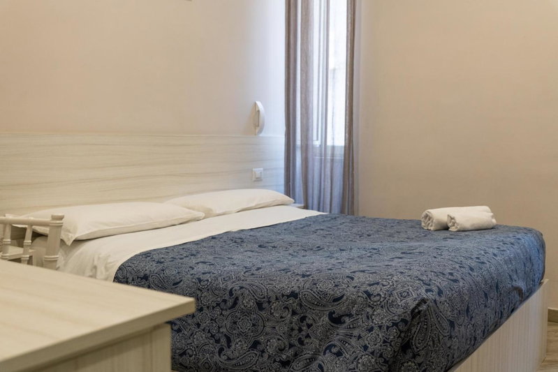 B&B alla Ferrovia, Naples, Italy