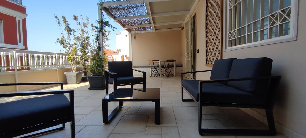 Hotel · Just Here apartments - La terrazza, Bari