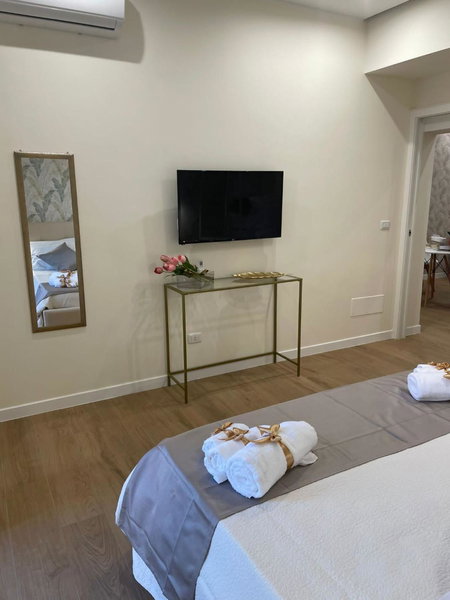Luna&Sole Oreste Apartments - Self check-in, Bari, Italy
