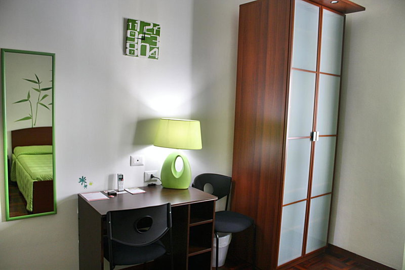 Take It Easy Roma Guest House, Rome, Italy