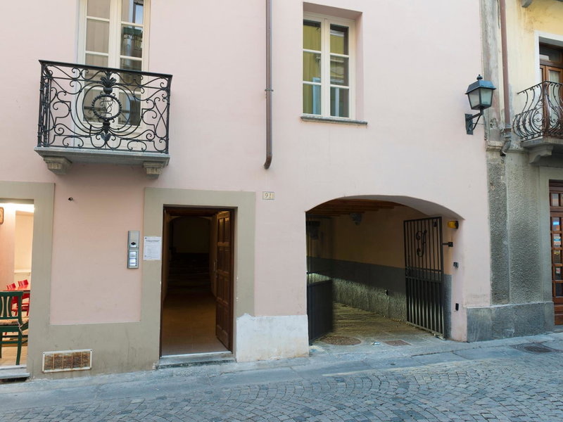 Maison Croix de Ville, Aosta, Italy