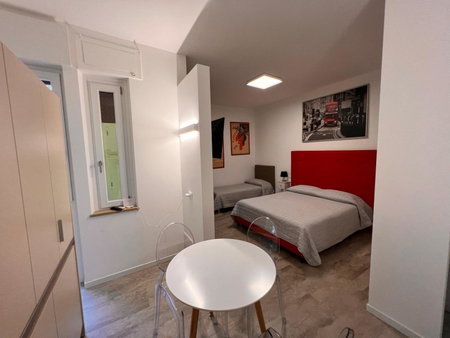 10 Minutes B&B Bed & Breakfast, Verona, Italy