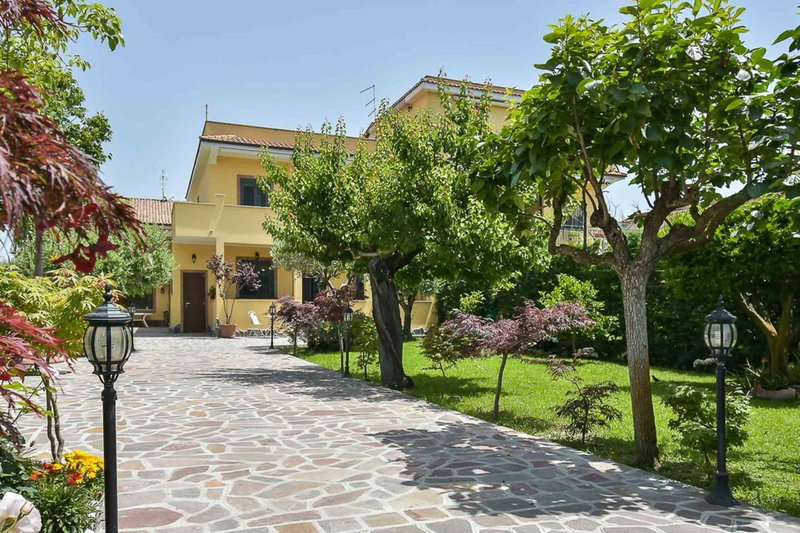 A Casa di Titty, Fiumicino, Italy
