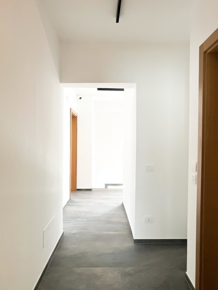 Glass House - Smart Rooms & Parking, Lecce, Italy