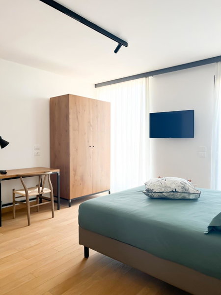 Glass House - Smart Rooms & Parking, Lecce, Italy