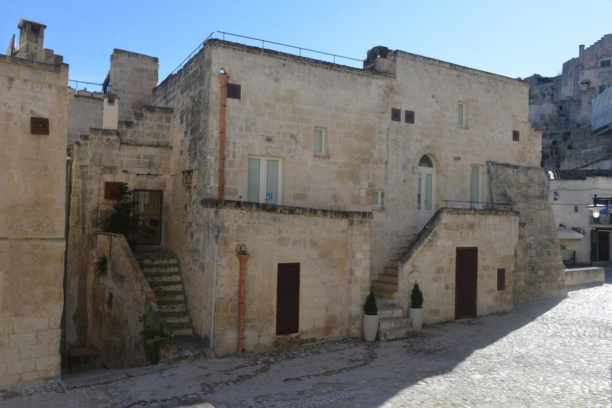 Hotel · Comera, Matera