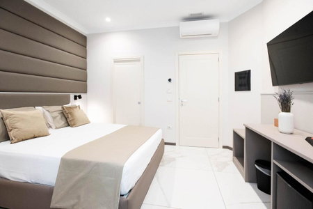 Imperatrice Suites, Naples, Italy