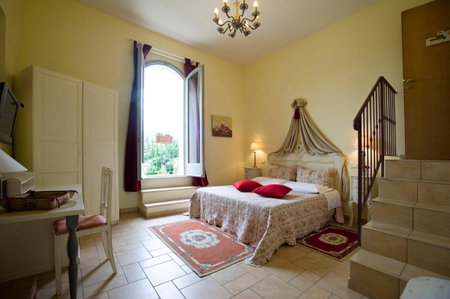 Homelink Poggibonsi - Sogno D'oro, Poggibonsi, Italy