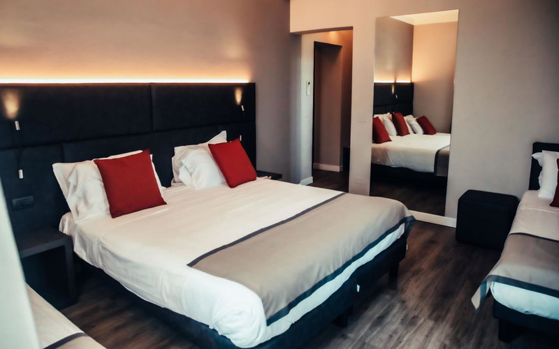 Hotel Benaco, Desenzano del Garda, Italy