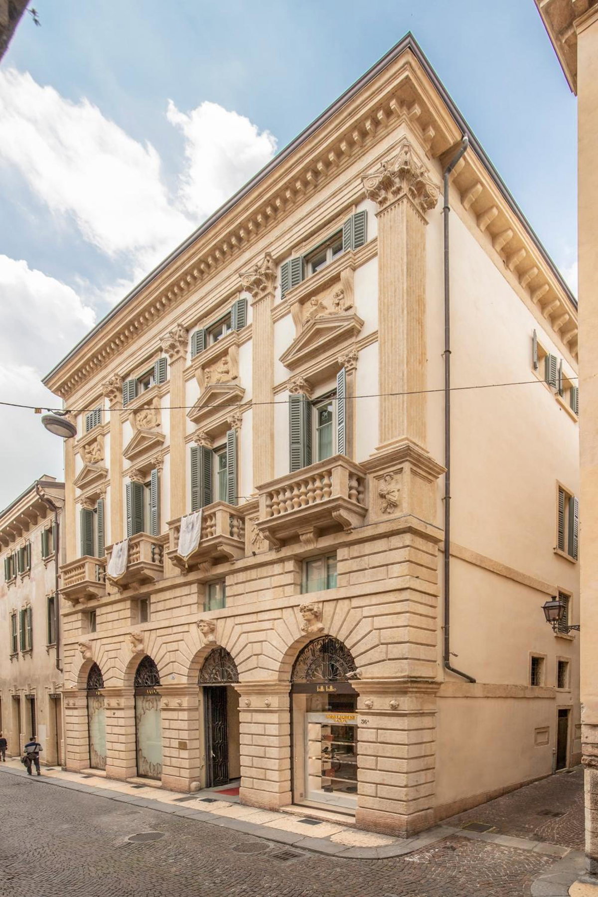 Hotel · Palazzo Monga Boutique Guesthouse, Verona