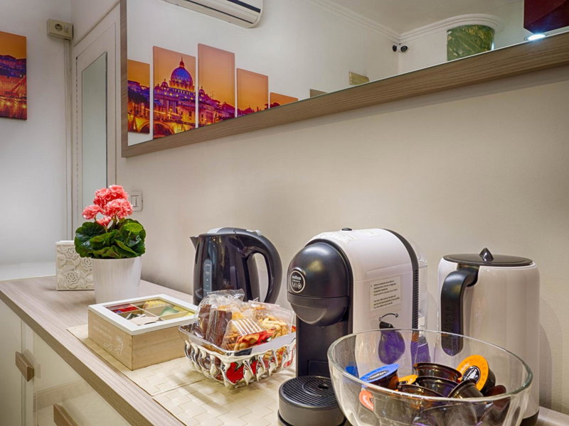 Sunny Guest House, Rome, Italy
