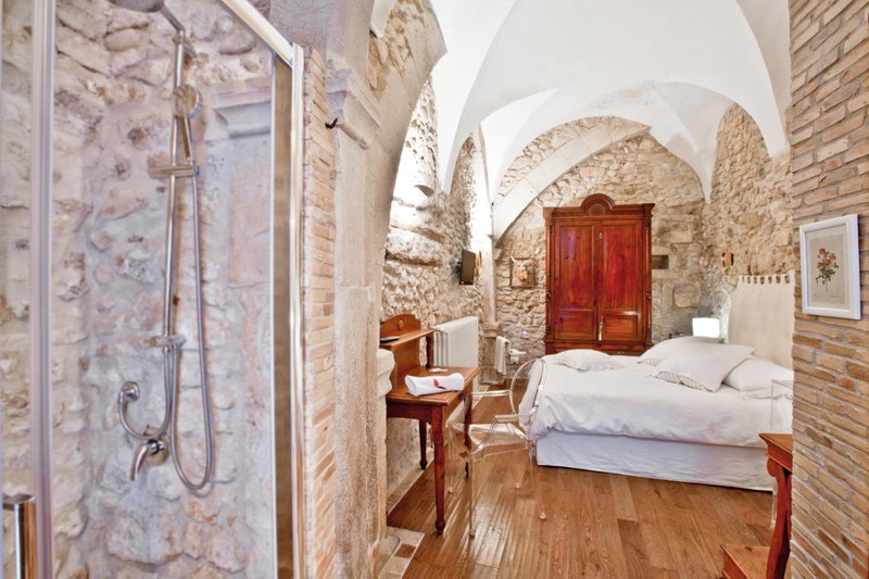 B&B Il Marchese Del Grillo, Sulmona, Italy