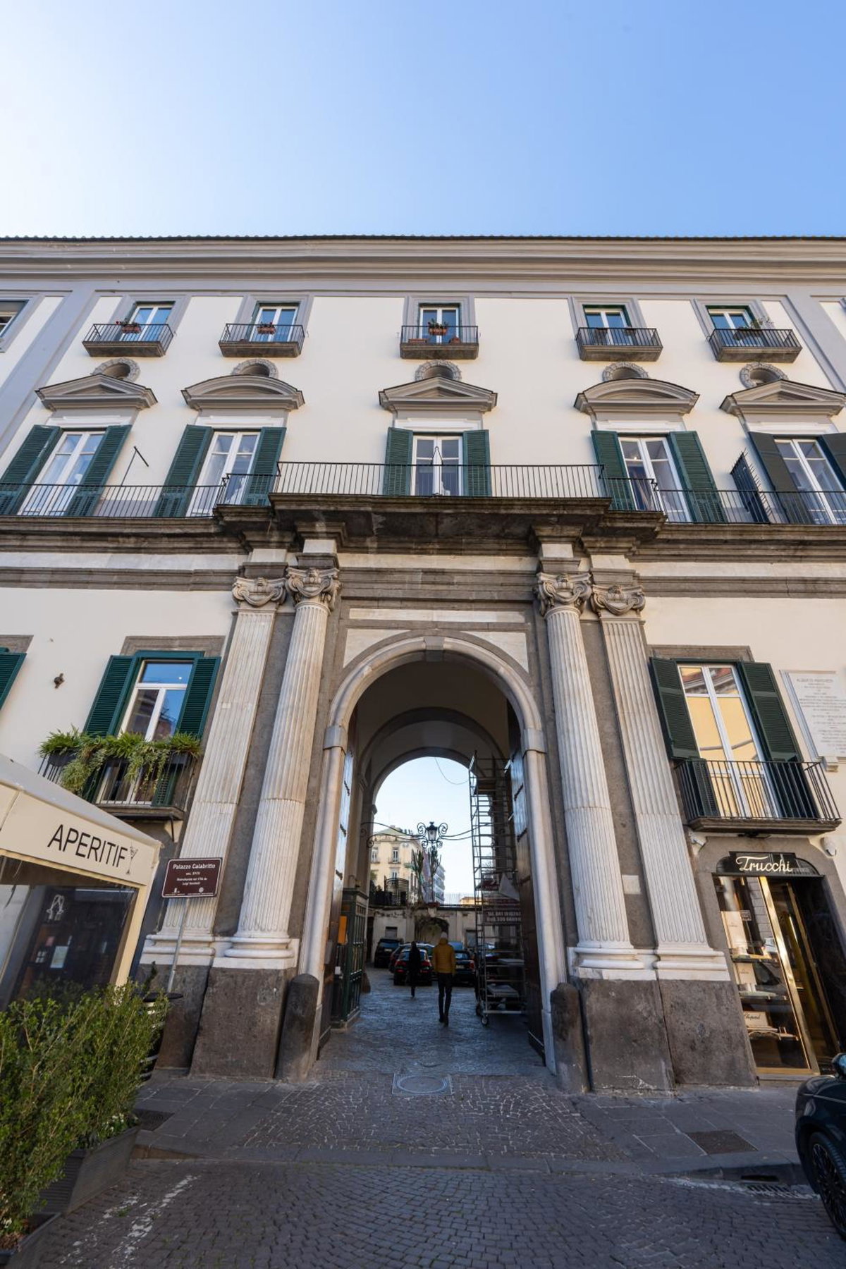 Hotel · Agra Suites, Naples
