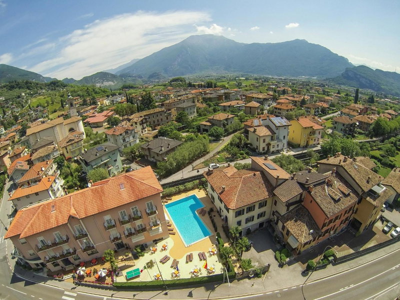 Hotel Alberello - Varone, Riva del Garda, Italy