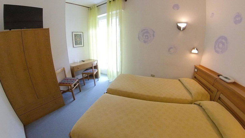 Hotel Alberello - Varone, Riva del Garda, Italy