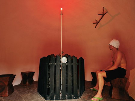 Lava Sauna &villa, Hachijo, Japan