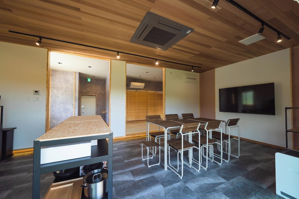 Imogawa Lodge, Japan