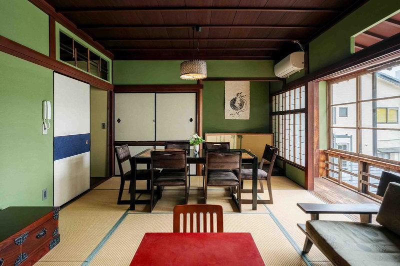 Hisago, Kanazawa, Japan