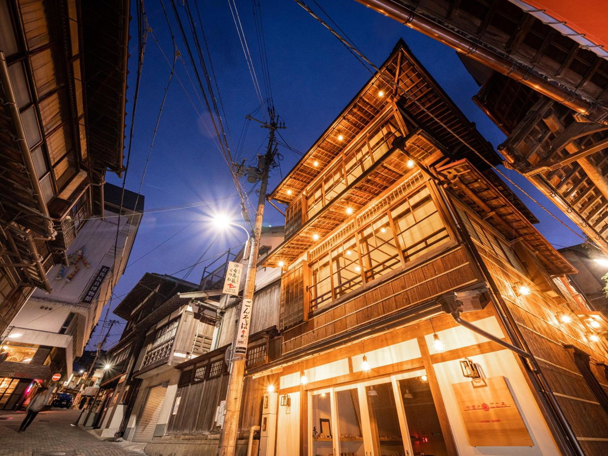 Tabiyu Abrigo, Japan