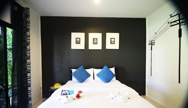 Saphli Villa Beach Resort, Pathio, Thailand