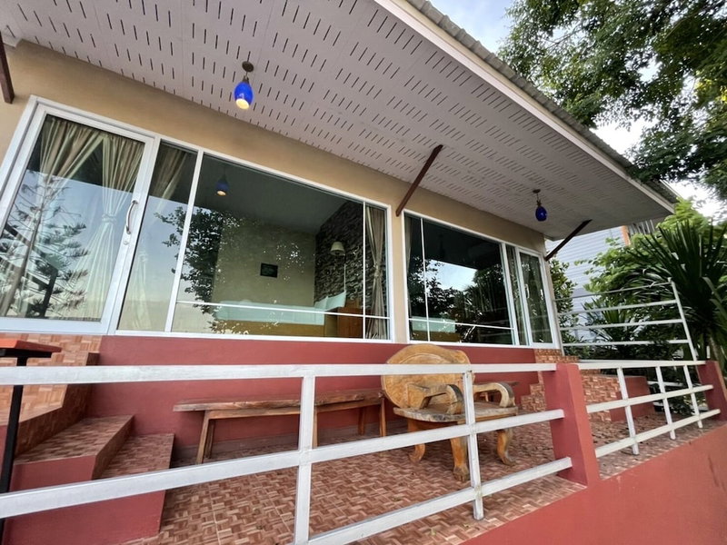 Techno Riverview Resort, Kamphaeng Phet, Thailand