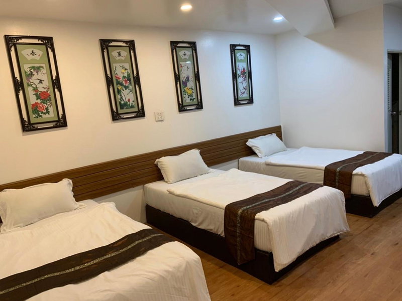 Longzhu Guesthouse, Bangkok, Thailand