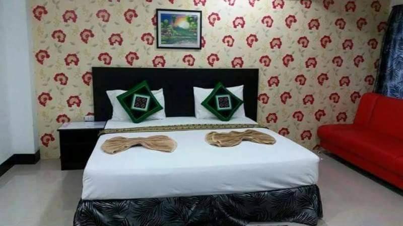 Grand Pruksa Siri Apartment, Sara Buri, Thailand