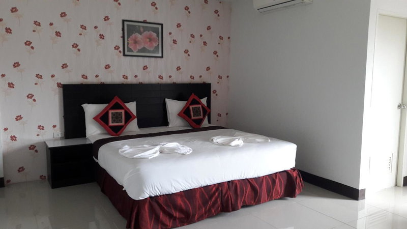 Grand Pruksa Siri Apartment, Sara Buri, Thailand