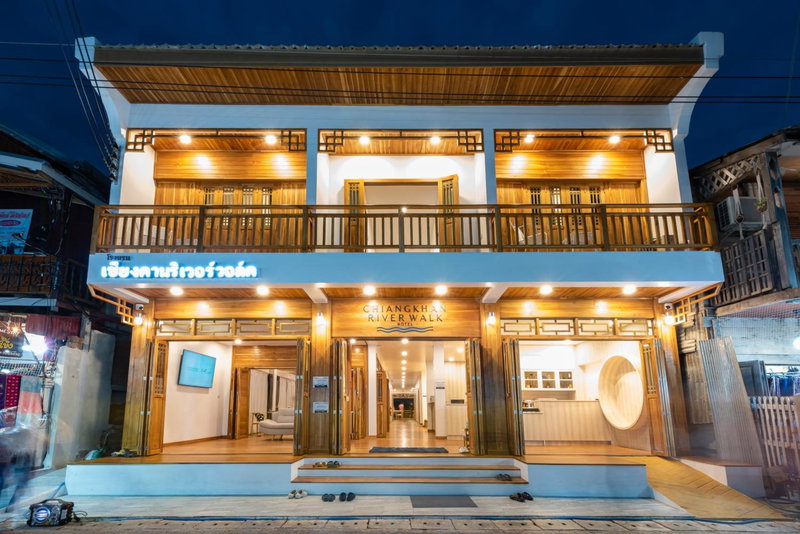 Chiangkhan River Walk Hotel, Chiang Khan, Thailand