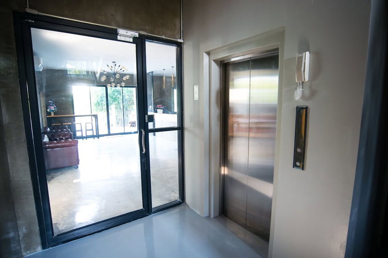 PJ Loft Hotel, Lop Buri, Thailand