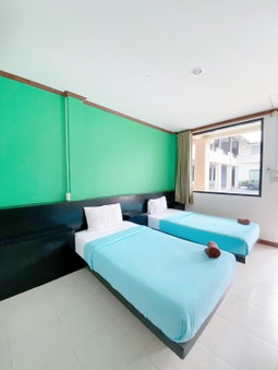 Tanatnan Hotel, Ranong, Thailand