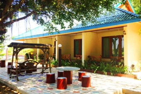 Sri Phairin Resort, Tha Mai, Thailand
