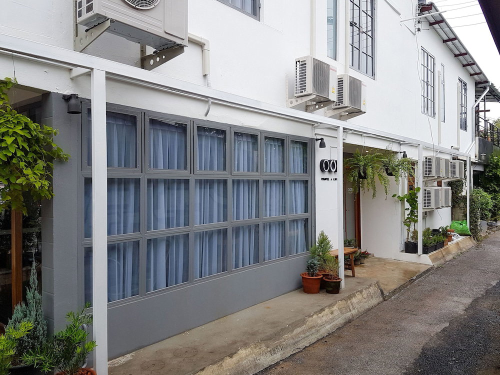 Oon Poshtel, Thailand