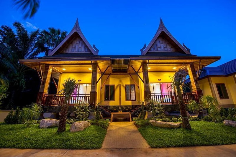 Dusit Phuphaya Resort, Ao Luek, Thailand