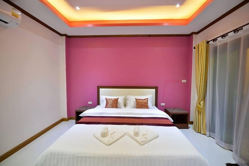 Dusit Phuphaya Resort, Ao Luek, Thailand
