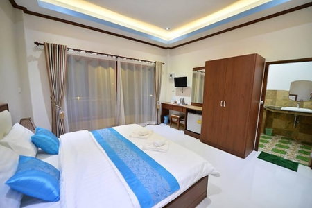 Dusit Phuphaya Resort, Ao Luek, Thailand