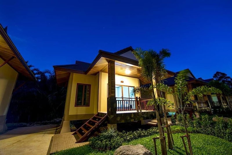 Dusit Phuphaya Resort, Ao Luek, Thailand