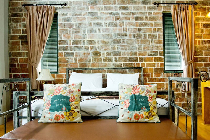 Stamp Hills Resort & Restaurant, Suan Phueng, Thailand