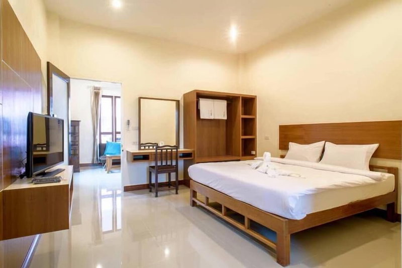Cindia Resort, Phunphin, Thailand
