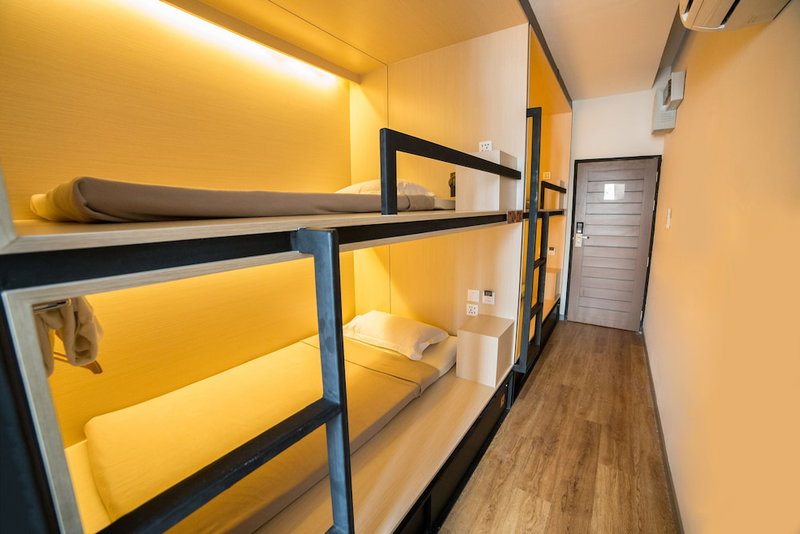 Cubic Bed Pratunam - Hostel, Bangkok, Thailand