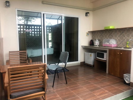 มิตรภาพโฮเทล ( Mittrapap Hotel ), Samran, Thailand