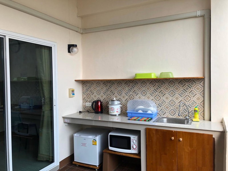 มิตรภาพโฮเทล ( Mittrapap Hotel ), Samran, Thailand