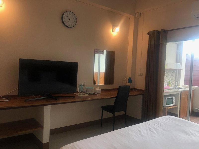มิตรภาพโฮเทล ( Mittrapap Hotel ), Samran, Thailand