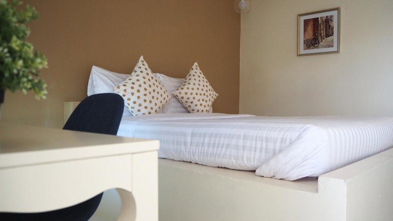Sichon Modern House Hotel, Sichon, Thailand